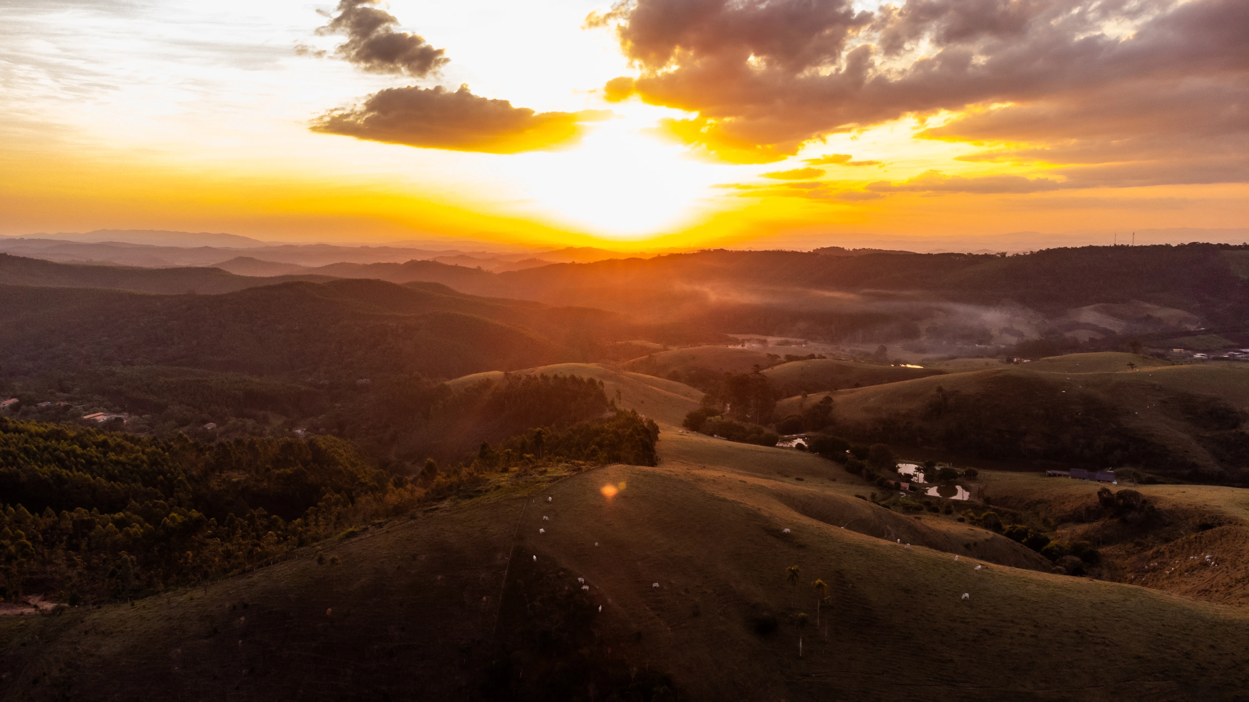 Por do sol, Santa Branca - SP